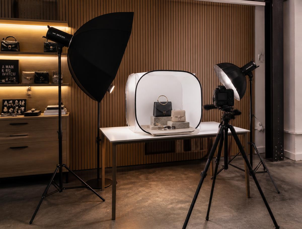Accessories set at SOCO Studios